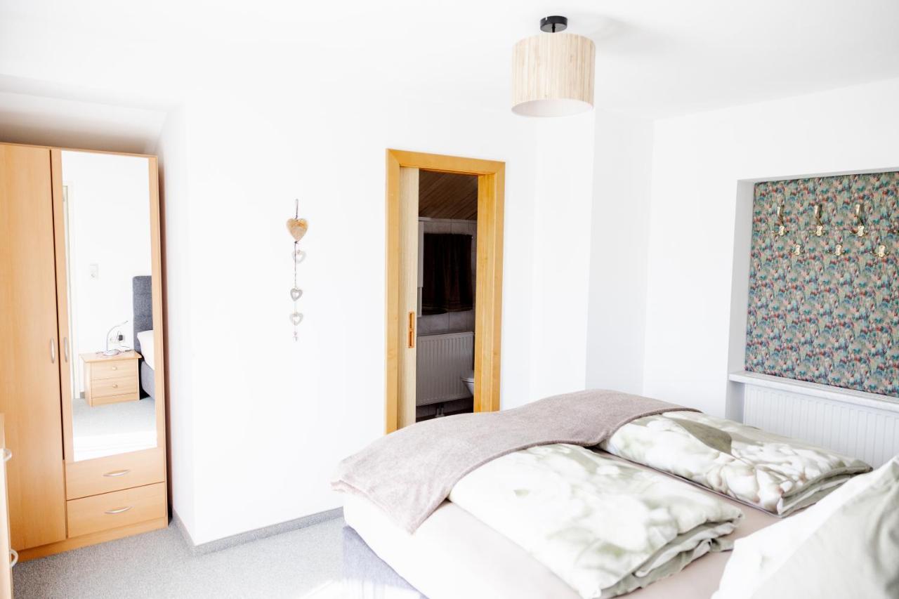 Haus Michaela Lägenhet Schwand Exteriör bild