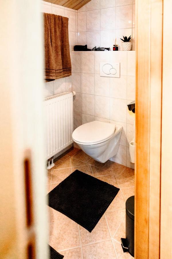 Haus Michaela Lägenhet Schwand Exteriör bild