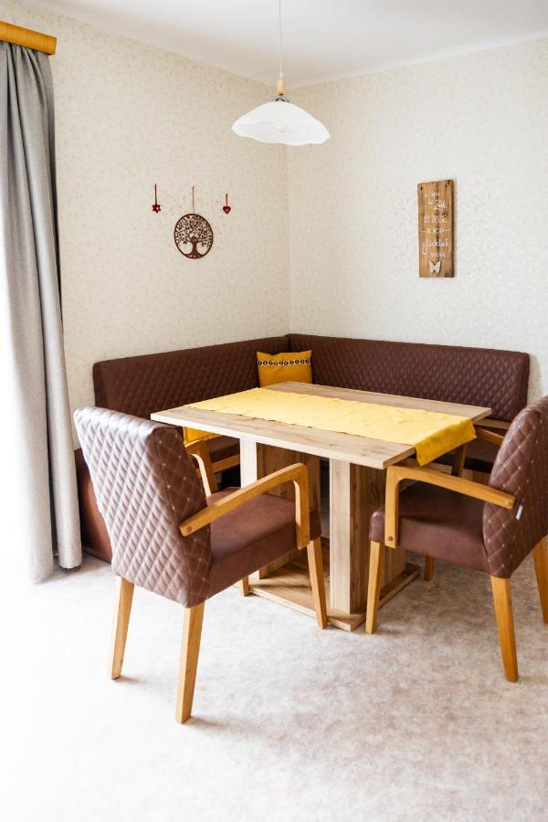 Haus Michaela Lägenhet Schwand Exteriör bild